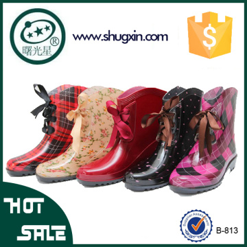 China sapatos de chuva baratos femininos sapatos de chuva rasos à prova d&#39;água